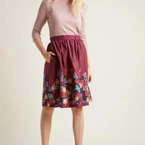 Modcloth Charming Cotton Skirt in Circus - Picture 2 of 5